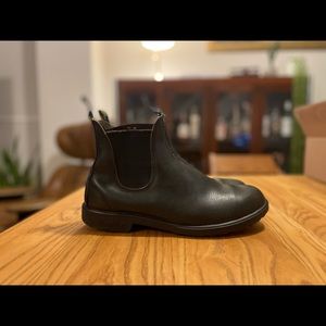 Blundstone 510 - black leather Chelsea boots
